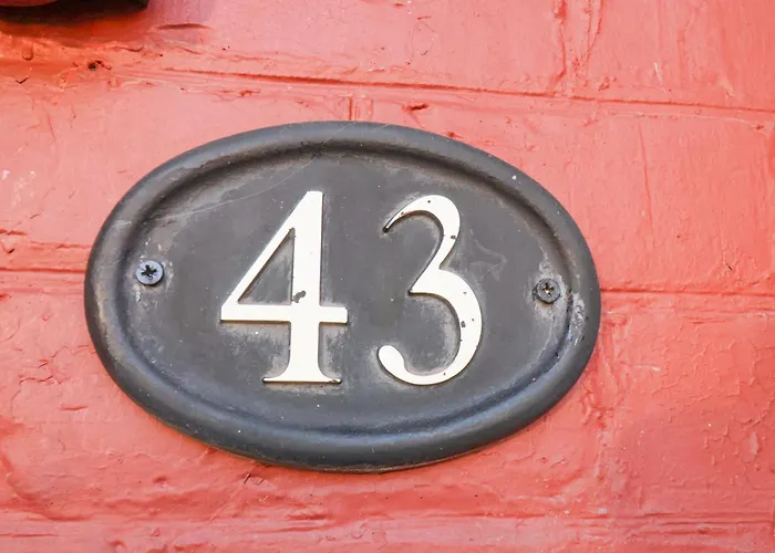 펜션 43 Springvale 휫비