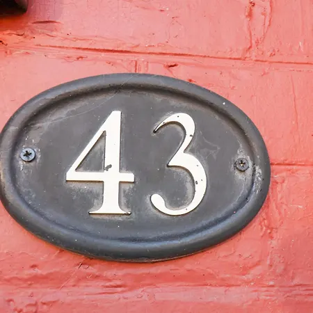 Дом отдыха 43 Springvale Уитби